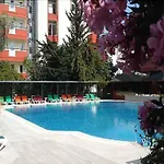 فندق Grand Bahama ألانيا