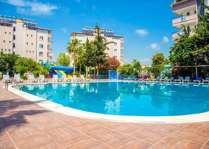 Grand Bahama Hotel
